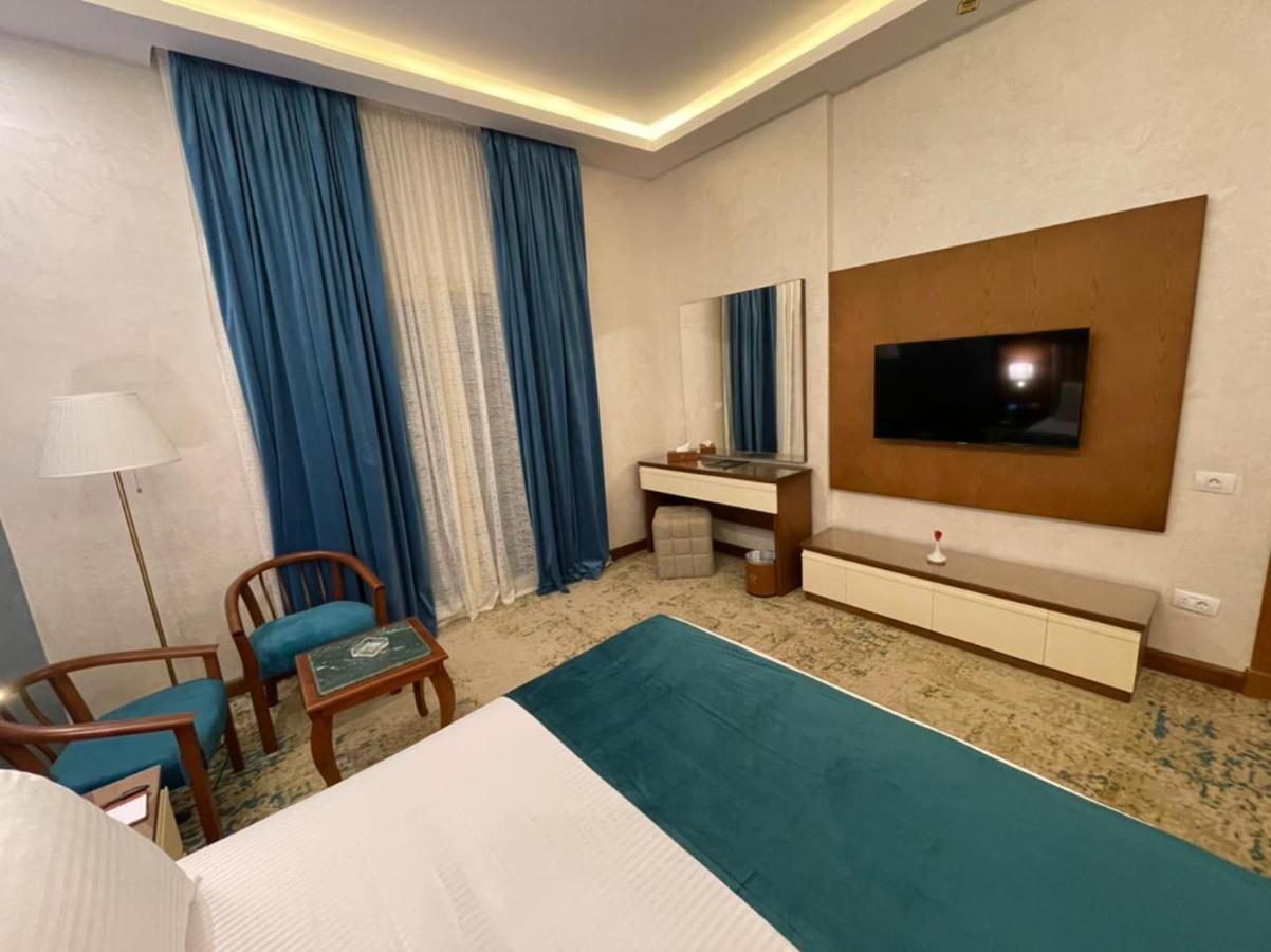 Golden Jewel Ismalia Ismailia Exteriör bild