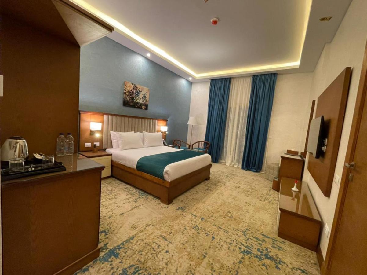 Golden Jewel Ismalia Ismailia Exteriör bild